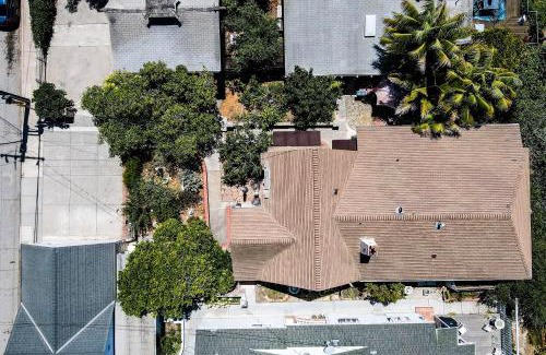 Ventura House | Cedar Oasis