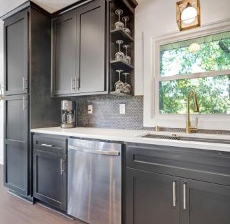 Tichigan Villa | Cedar Point Retreat
