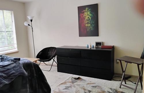 Renton House | Cedar River One Bedroom In A 4 Bedroom House
