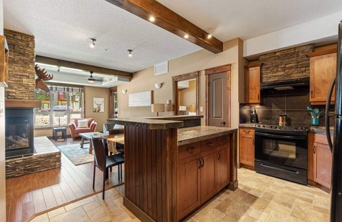 East Kootenay Condo | Cedar & Stone | Pool | Hot Tub | Ground LVL | Pets