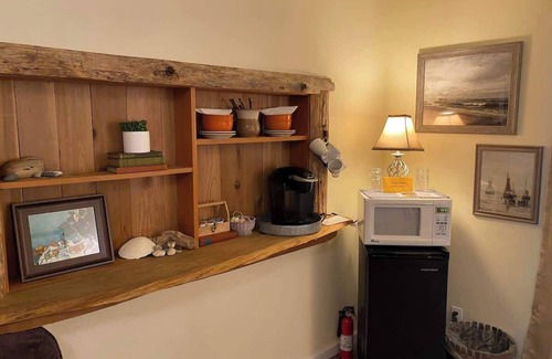 Forks Apartment | Cedar Suite near Olympic National Park