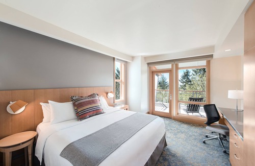 SeaTac Hotel | Cedarbrook Lodge