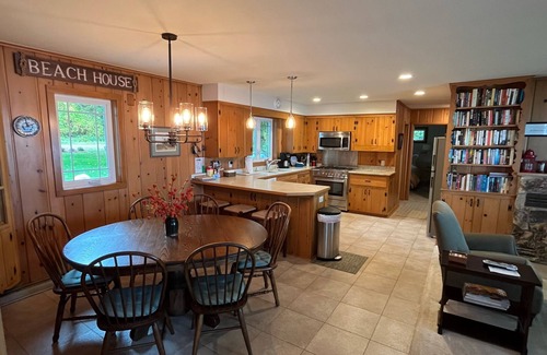 Jacksonport Cottage | 🌲CedarShores-Nov.-Dec. 2025 & 2026,-Jan-May, Sept.-Dec. Dates Available.