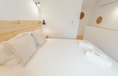 Sao Miguel do Rio Torto Apartment | Cedofeita Loft by Hosty