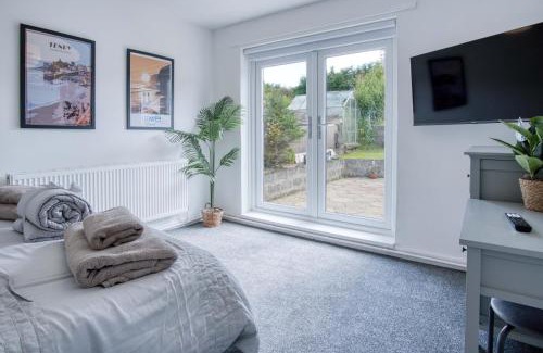 Birchgrove House | Cefn Road - 3 Bedroom Bungalow - Glais