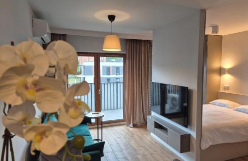 Brynow Apartment | Ceglana Park Apartments- LUX- NEW- PRIV PARKING