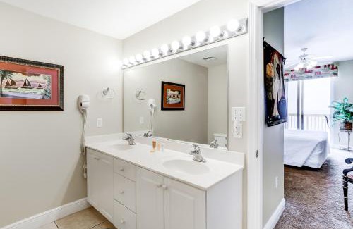 Miramar Beach Apartment | Celadon Beach 908