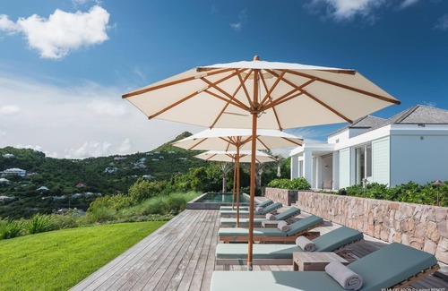 Marigot Villa | Celadon in Montjean by Personal Villas - Luxurious and Elegant Villa