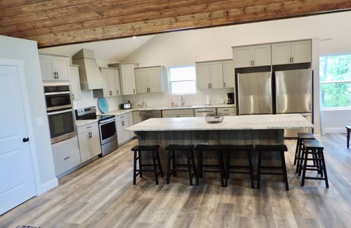 Lakeside Estates House | Celebrate Spring at Norris Lake! Private Dock/Slide, Firepit, HotTub, & Views!