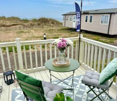 Redcar Apartment | Celebration by the sea