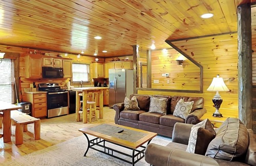 Hemlock Hills Cabin | Celebration Lodge by Jackson Mountain Homes