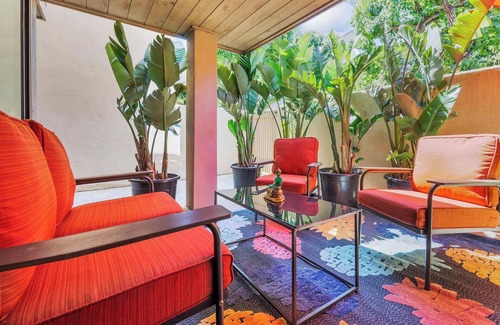 Solana Beach Condo | Celebrity owned, 1800 sq. feet, art filled beachfront property.