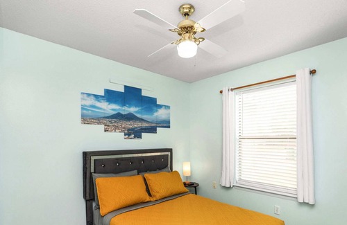 Mary Esther House | Celeste | RV/Boat Parking, Fire Pit, Grill, Beach!