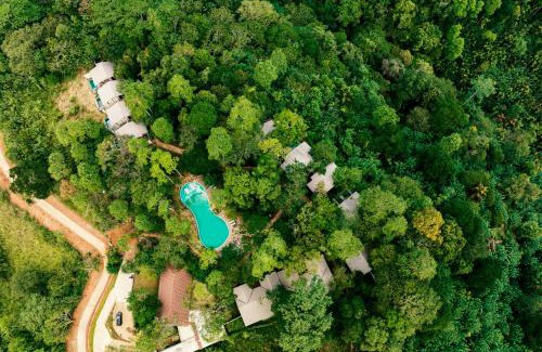 Gomagoda Resort | Celestial Hills - Villas & Suites by The Clarks