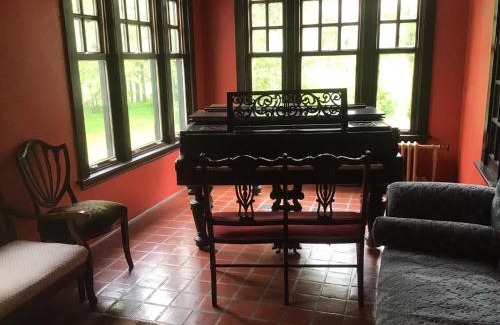 Little Bras d'Or Bed & Breakfast | Celtic Mansion Annfield Manor