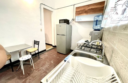 San Pablo de Los Frailes Apartment | Central Spacious, Clean Apartment 4-6 family & pet, Ideal for Family or Groups