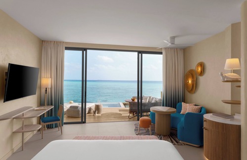 Farukolhufushi Island Resort | Centara Mirage Lagoon Maldives