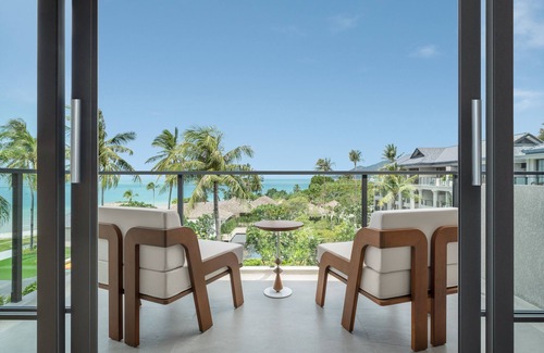 Chaweng City Center Hotel | Centara Reserve Samui