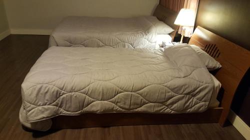 Kindersley Hotel | Centennial Motel