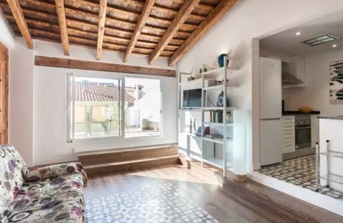 La Seu Apartment | CENTER-2BR, 2BA-ATTIC-TERRACE,VIEW, WI-FI, A/C