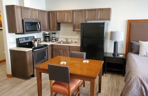 Brownstown Apartment | Center Apt 203 Historical church 1908