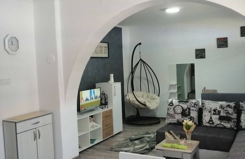 Bajina Basta Apartment | Center City Apartments-fully equipped with a terrace. 50m from the main street!