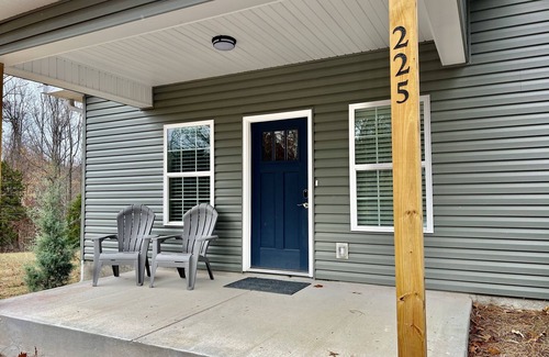 Smithville House | Center Hill Lake 2 Br Bungalow in Smithville, TN
