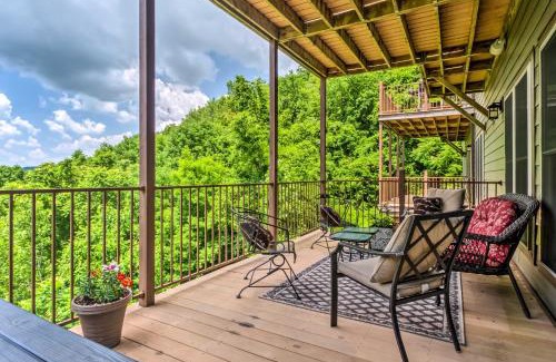 Silver Point Apartment | Center Hill Lake Rental Steps to Hurricane Marina