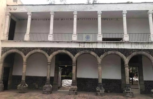 Downtown Mexico City Apartment | Center, Historical, Surprising Archaeological Zone