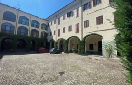 Vercelli Apartment | Center one by Cinelli Apartment