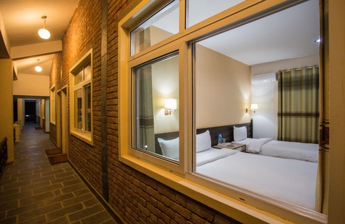 Sauraha Hotel | Center Park Resort