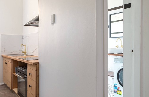 Strathfield Apartment | Central 2-Bed Apartment with Private Parking