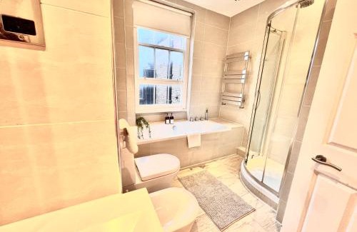 City of Westminster Apartment | Central 2 Bed in Oxford Street