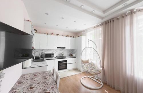 Chisinau Apartment | Central 2-Bedroom Cozy New Flat
