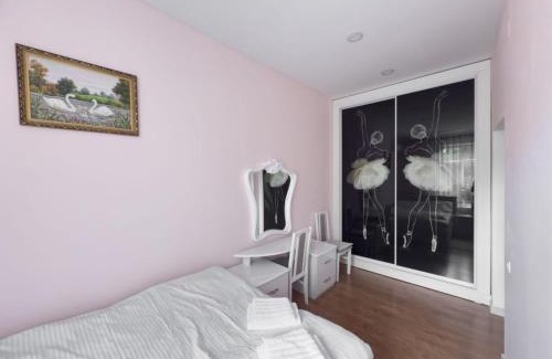 Chisinau Apartment | Central 2-Bedroom Cozy New Flat