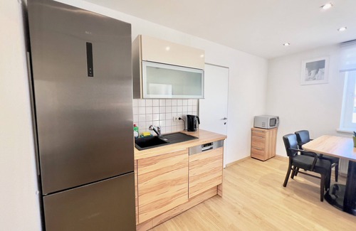 Pradl Condo | Central 4 Room Apartment