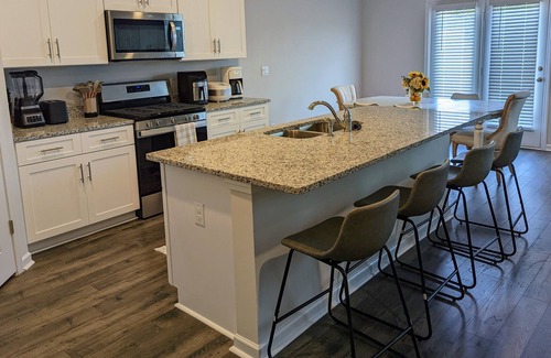 Aiken House | Central 5 bedroom Aiken house, family friendly!