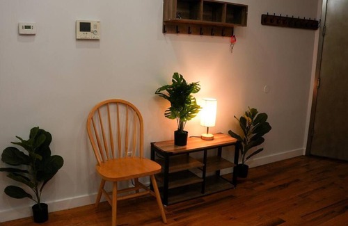 Bushwick Apartment | Central 5BR Duplex w/ Patio for 14 guests