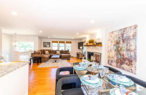 East Sandwich House | Central A C Home Office & Gym EV Charger