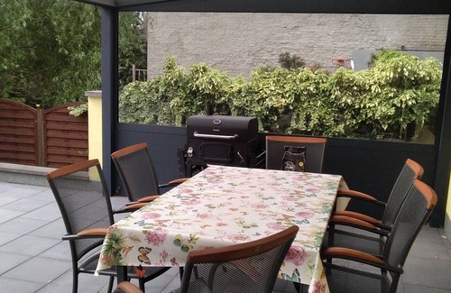 Norf House | Central accommodation with private parking directly at the house