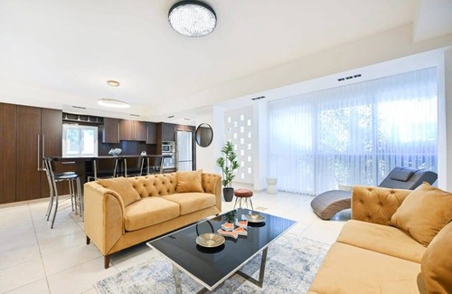 Tel Aviv Apartment | Central and Cozy 2BR in Ben Gurioun blvd by HolyGuest