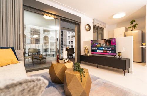 Kiryat HaLeom Apartment | Central and Luxury New 2BR&2Bth - Private Parking