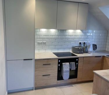Bournemouth City Centre Apartment | Central and peaceful two bedroom flat in town