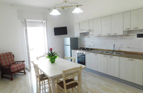 Torre San Giovanni Apartment | Central Apartment by the Ionian Seaside with Balcony, Sea View & Air Conditioning