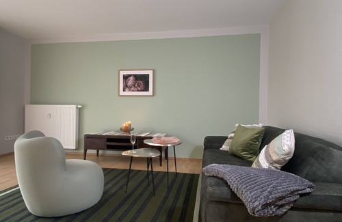 Marburg Apartment | Central apartment directly on the Lahn with a beautiful view of the river