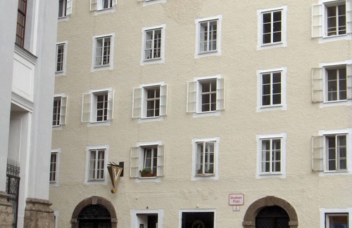 Nonntal Apartment | Central Apartment in Salzburg's Old Town, Ursulines 1