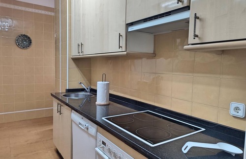 Huerta del Rey Vallellano Apartment | Central Apartment Jardines de Vallellano