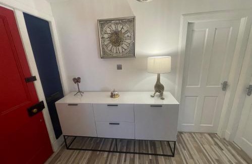 Murthly Apartment | Central Apartment - Moderna