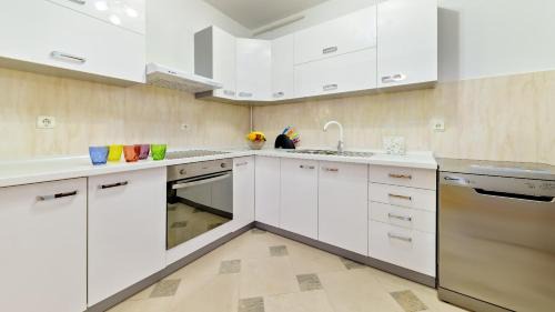 Donji Grad Apartment | Central Apartment Smiley - FREE PARKING