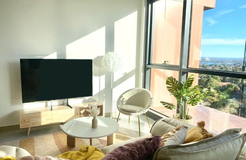St. Leonards Apartment | Central Apartment St Leonards